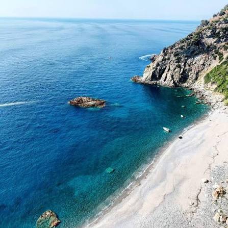 Grotta marina della Costa Viola